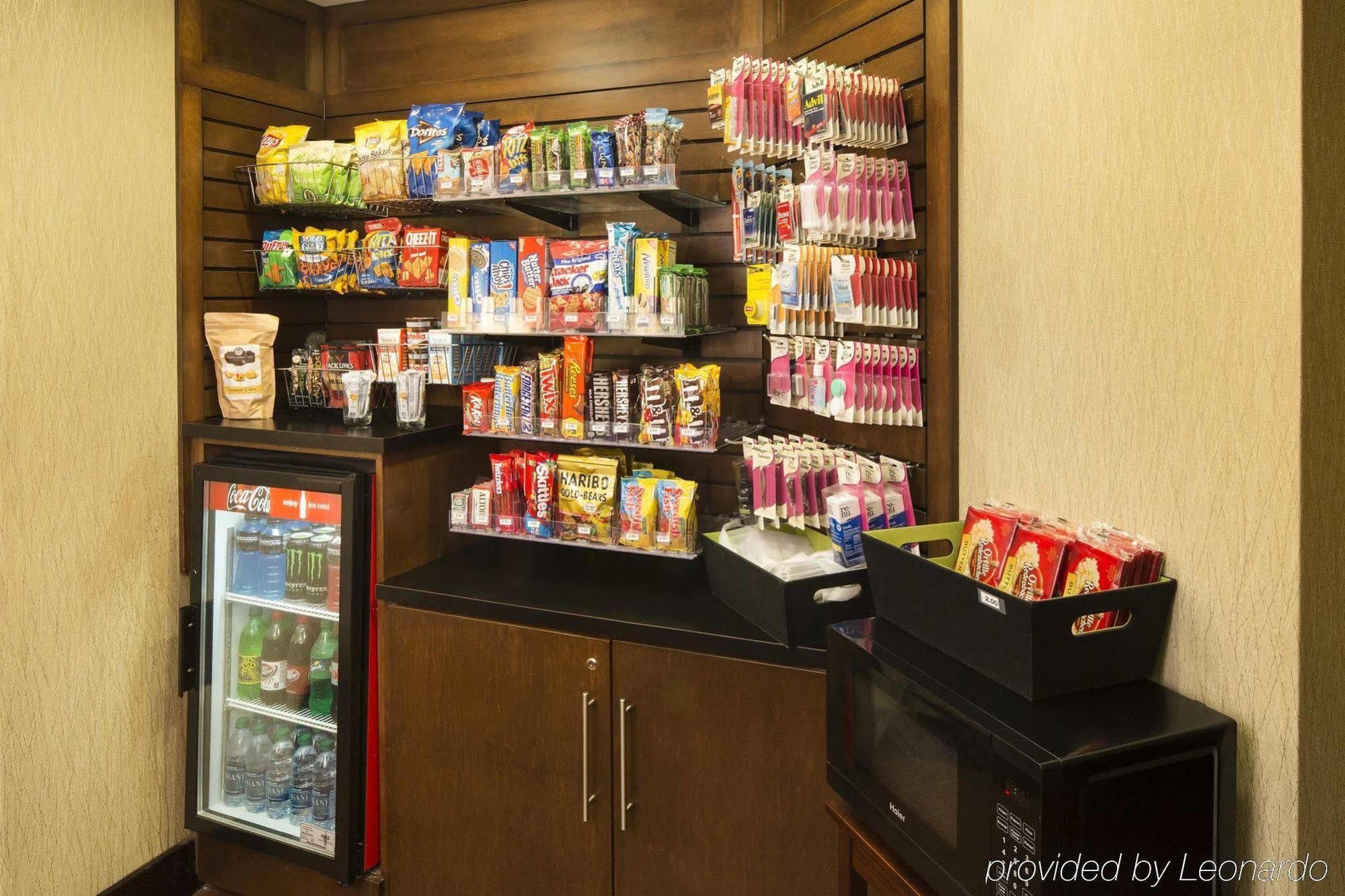 Doubletree By Hilton Hotel Raleigh - Brownstone - University Exteriör bild