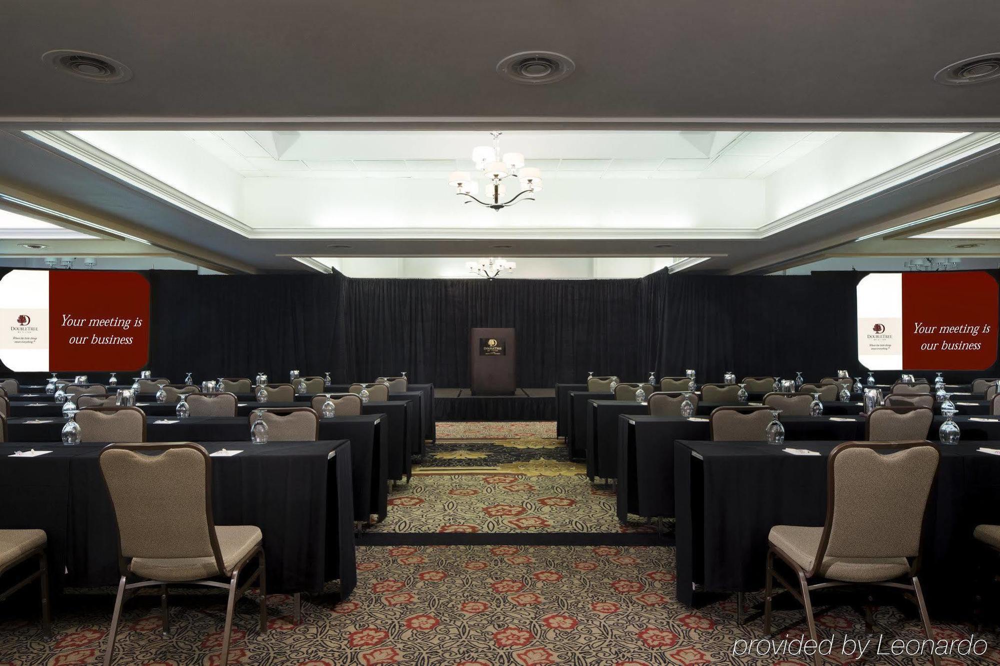 Doubletree By Hilton Hotel Raleigh - Brownstone - University Exteriör bild