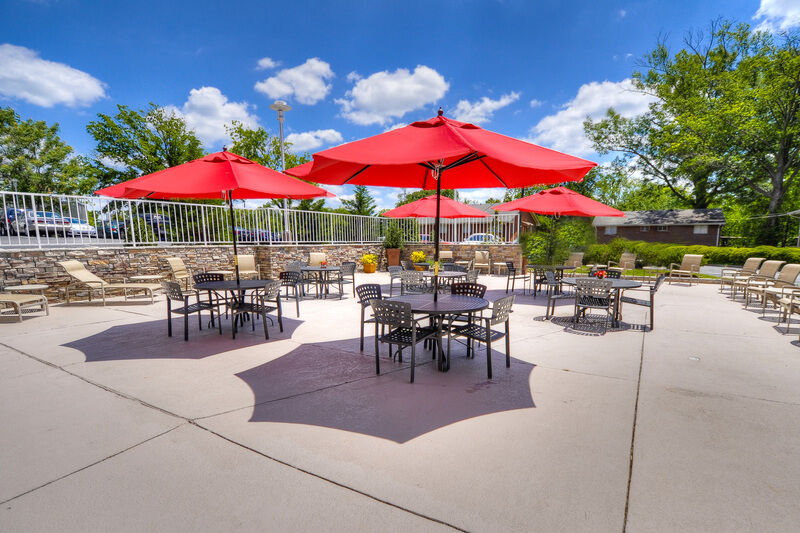 Doubletree By Hilton Hotel Raleigh - Brownstone - University Exteriör bild