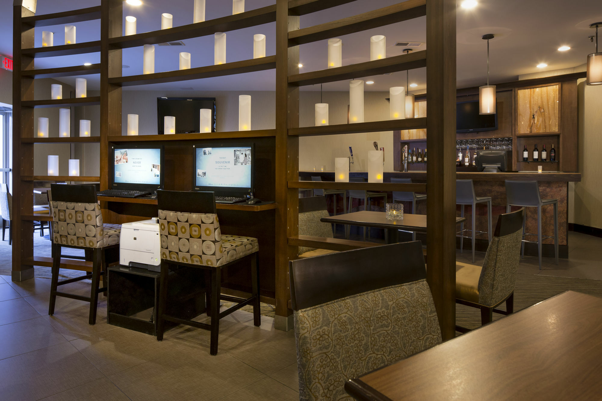 Doubletree By Hilton Hotel Raleigh - Brownstone - University Exteriör bild